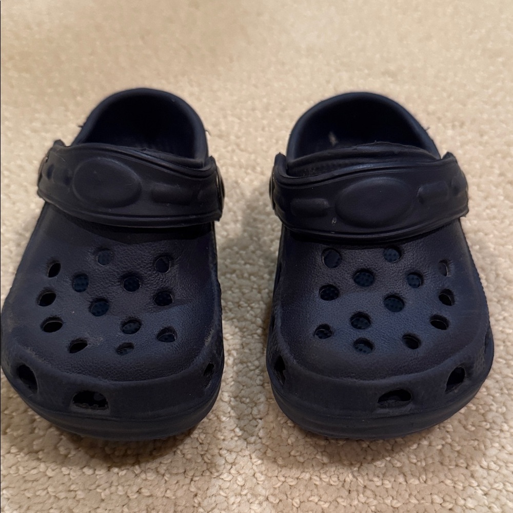 Kids Navy Clogs